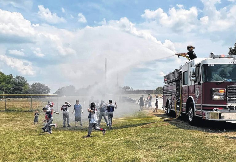 Fairborn Little League players have fun beating the heat